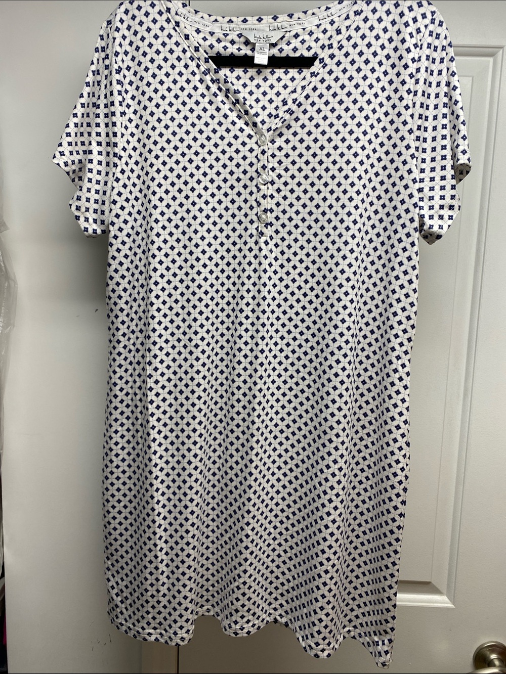 Nicole Miller White Nightshirt with Navy Geometric Print